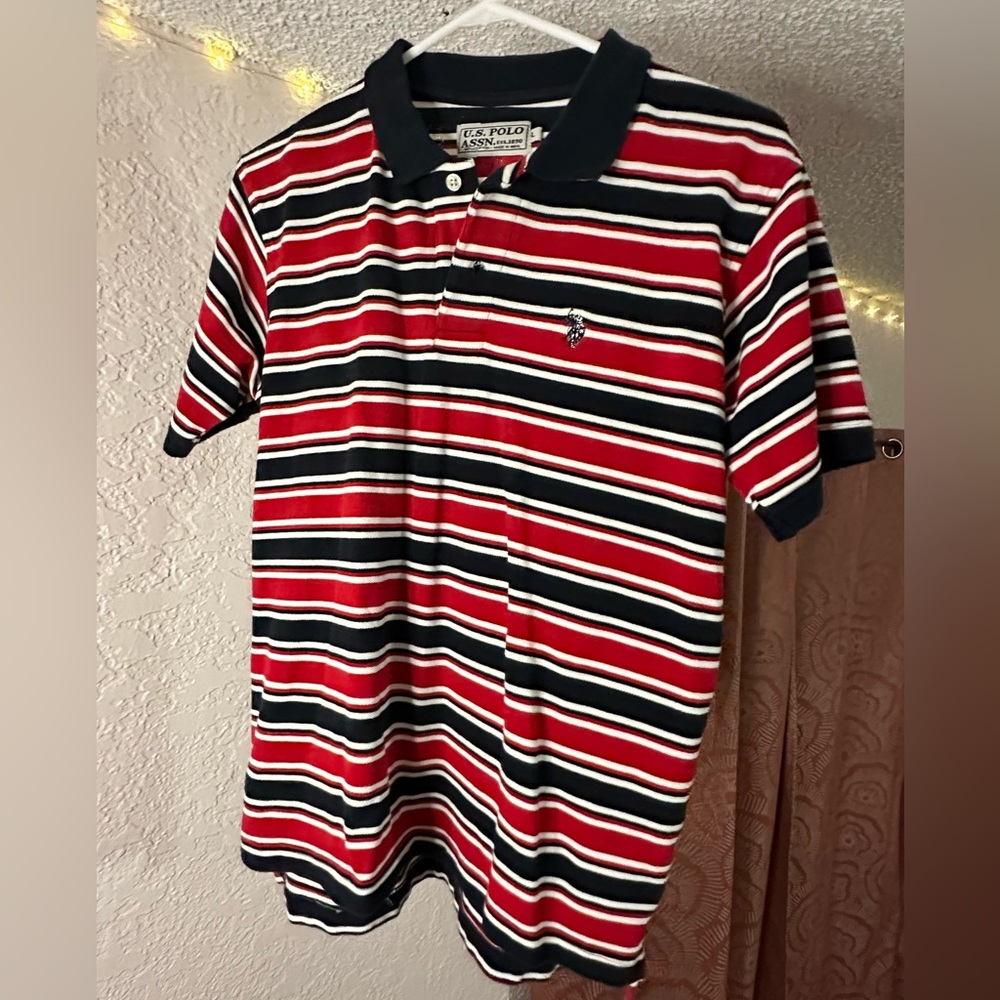 Collared shirt